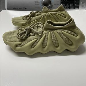 adidas Yeezy 450 Resin size 10